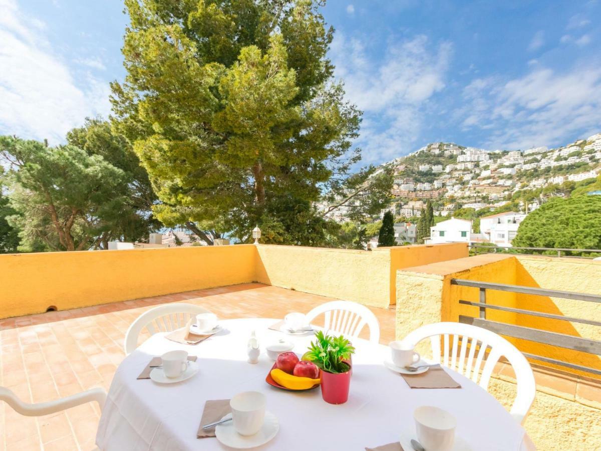 Velazquez-10 By Interhome Appartement Roses